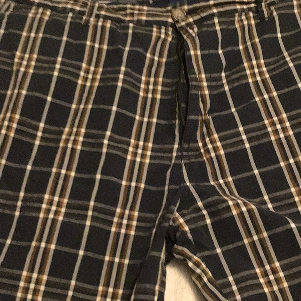 Golf shorts size 38, Levi bcc khaki size 38 waist